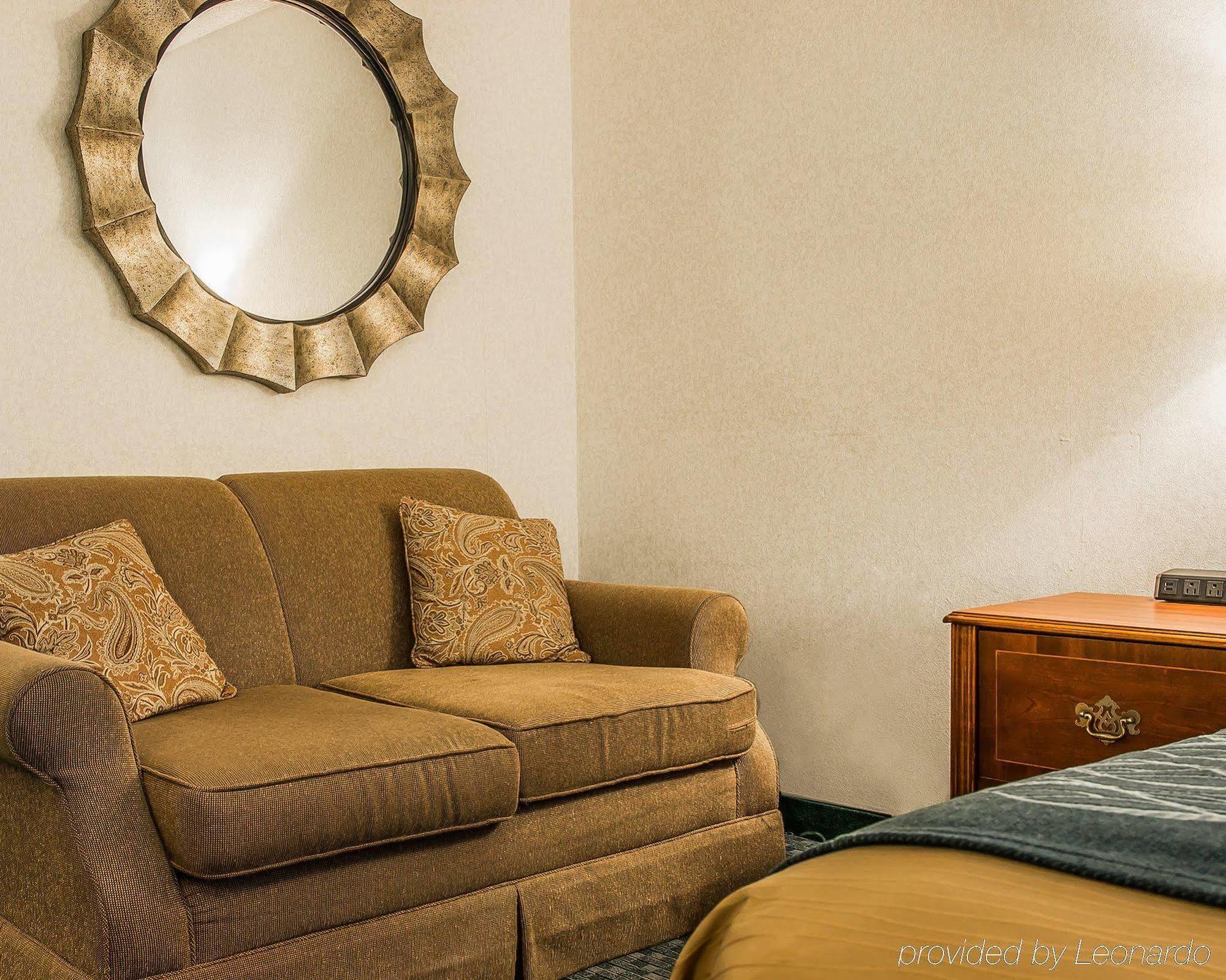 Dunes Express Inn And Suites Hart Экстерьер фото